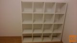 prodam regal 142x142x33, bele barve