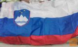SLOVENSKA IN ZASTAVA EU 140X90-IMA UTOR ZA PALICO,NOVO!