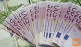 Finančna pomoč za ljudi v finančnih težavah.